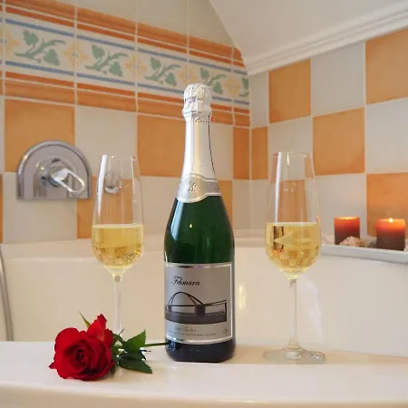 Apartament Ferienhaus-schumacher-wohnung-toskana Fehmarn