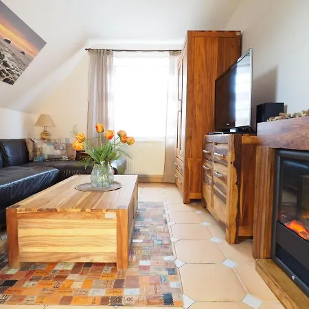 Ferienhaus-schumacher-wohnung-toskana Apartman Fehmarn
