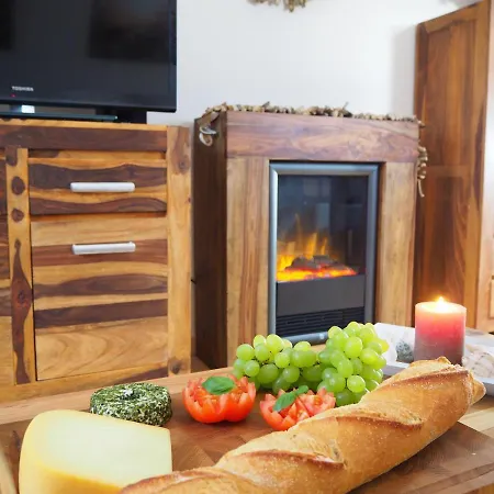 Ferienhaus-schumacher-wohnung-toskana Apartament Fehmarn